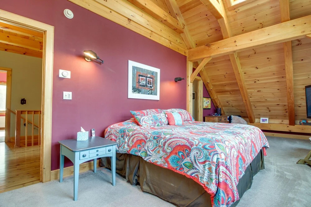 Chester Home w/ Views ~ 10 Mi to Okemo Mtn Resort!