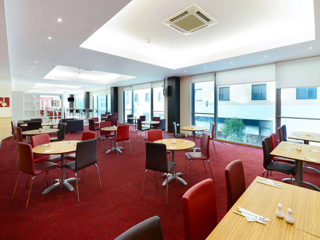 Travelodge Milton Keynes The Hub Hotel