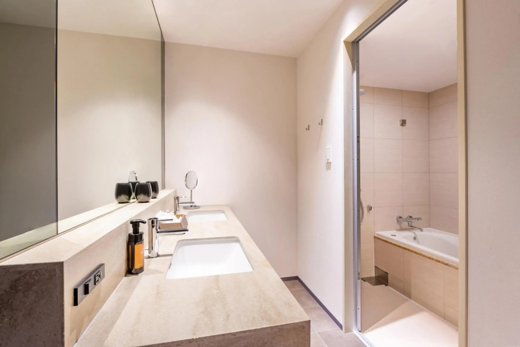 The Gate Hotel Kyoto Takasegawa by Hulic