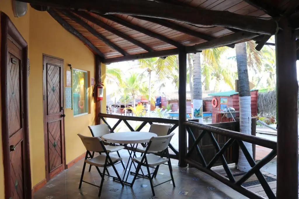 The Diving Lodge Downtown