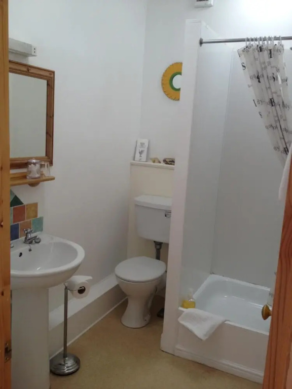 Acorn Guest House