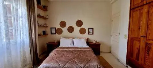 Sarra Hotel