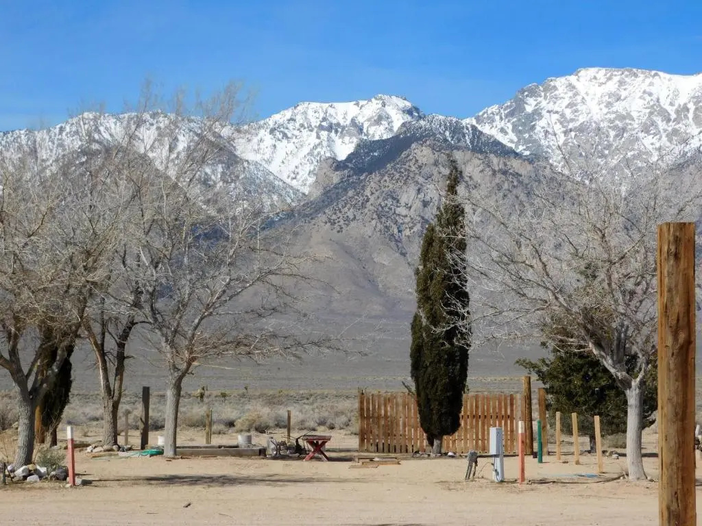 Olancha RV Park and Motel