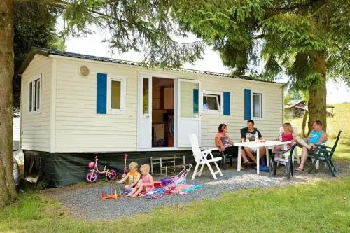 Arden Parks Petite Suisse
