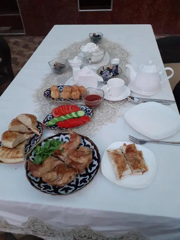 UYUT INN Hotel