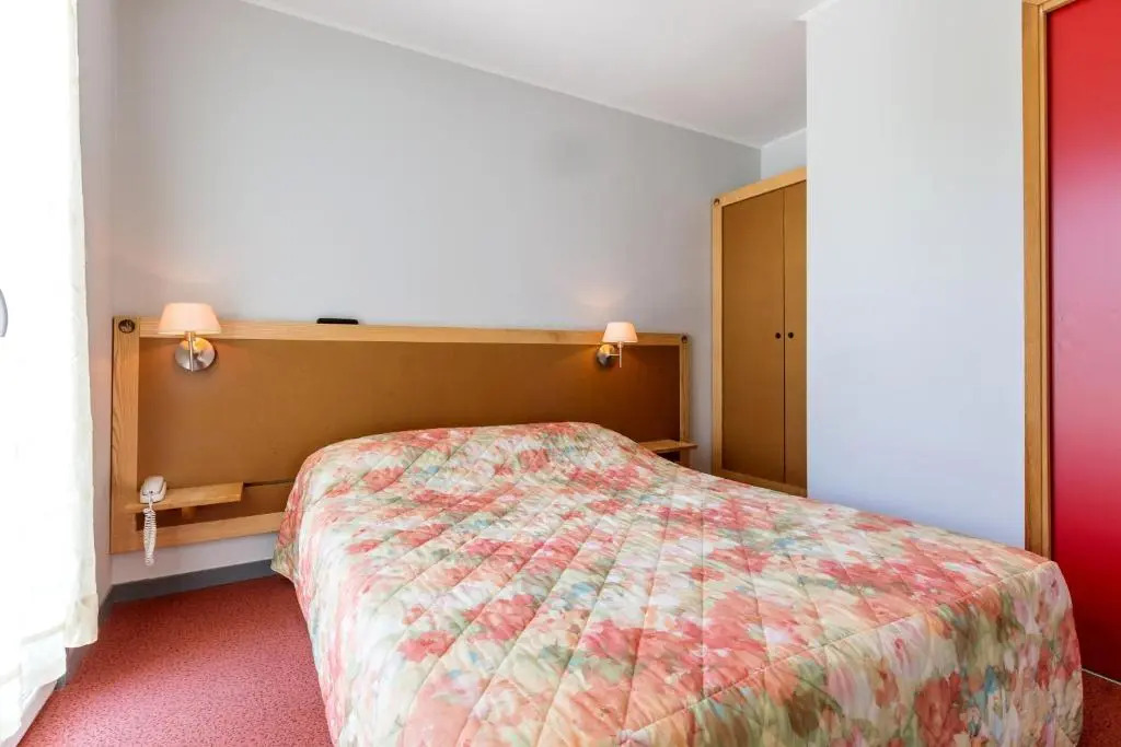 Logis Hotel Le Cygne