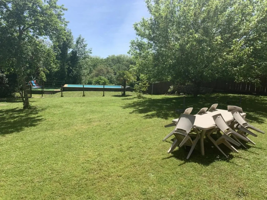Gite Pezuls, 6 pièces, 9 personnes - FR-1-616-46