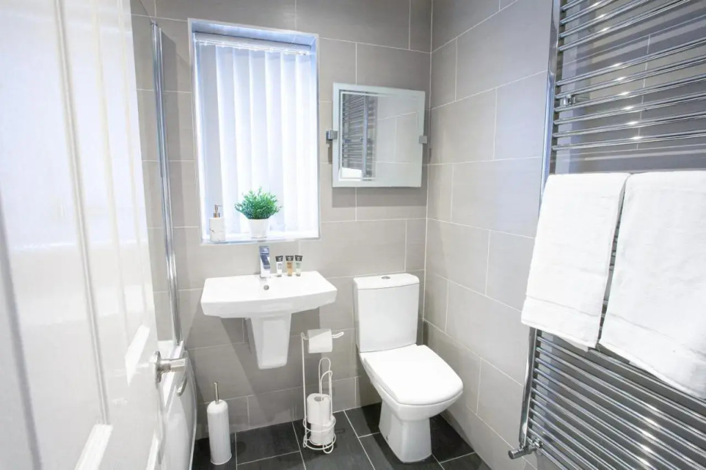 2 Bedrooms, Contractors, Business & Leisure travelling