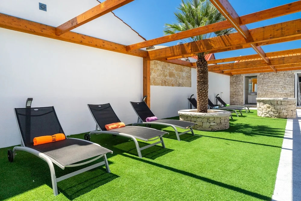 Hideaway Luxury Family Villa