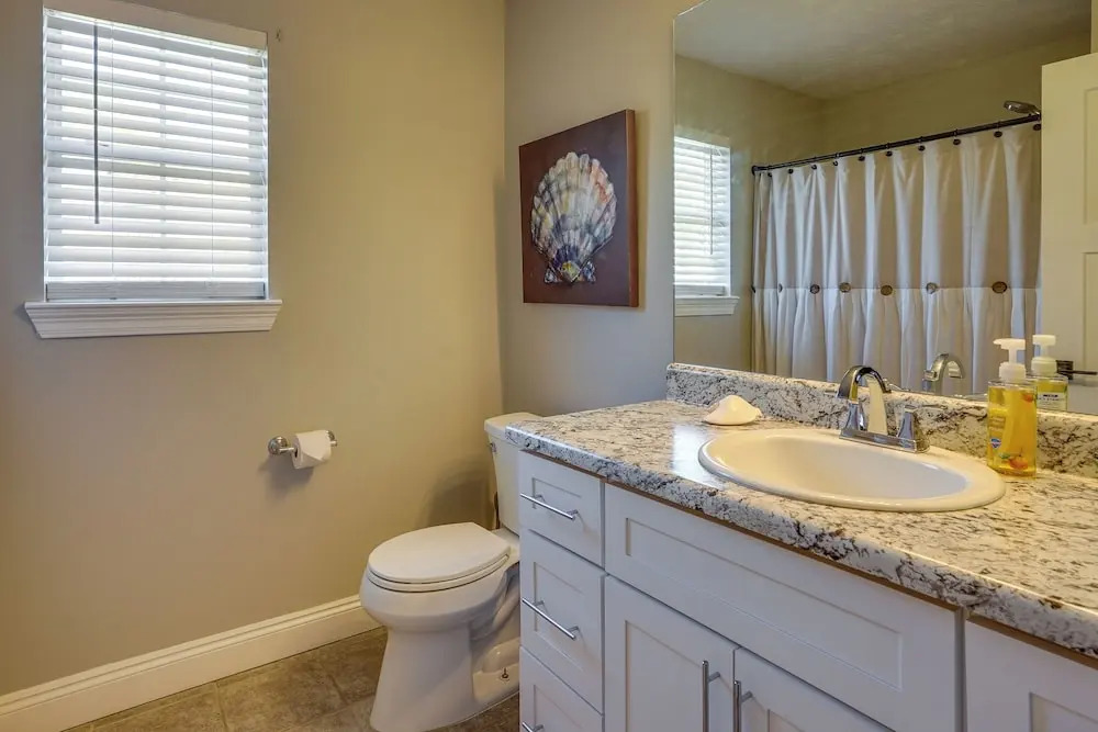 Family-friendly PCB Vacation Rental, Walk to Beach