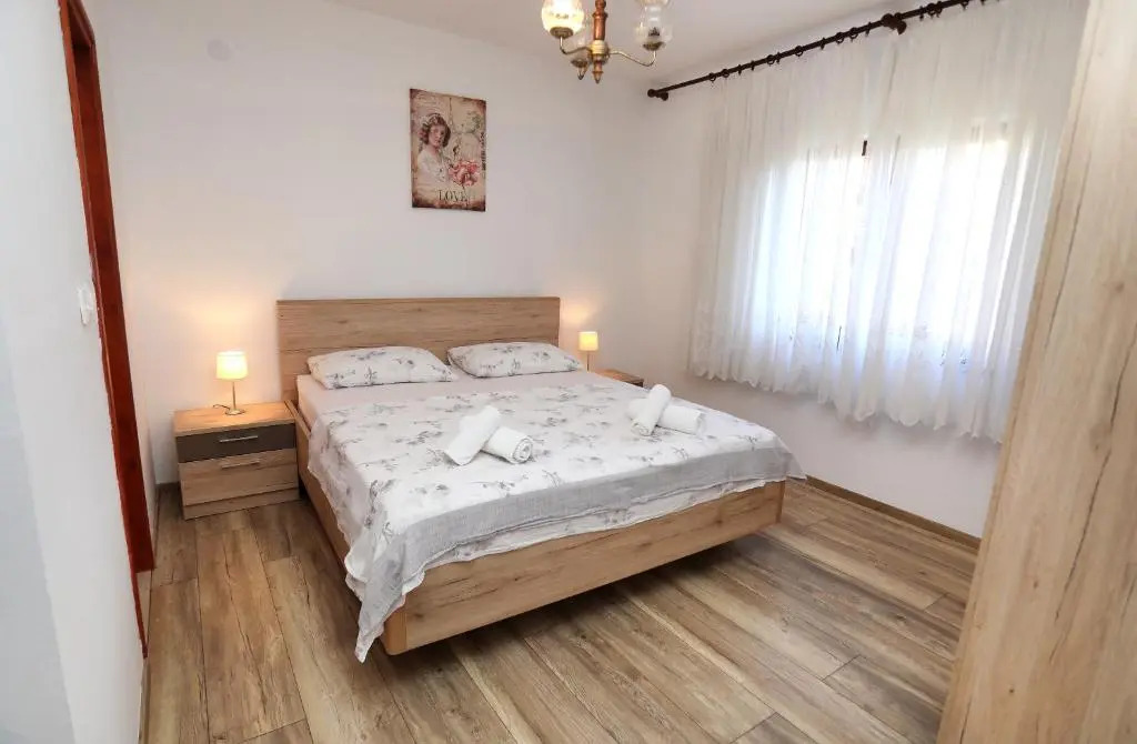 Tomaš Apartments