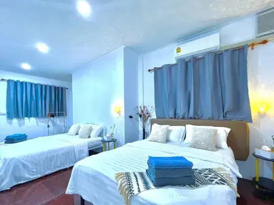 Getaway Villa Bangkok - 4 Bedroom,6 Beds and 5 Bathroom