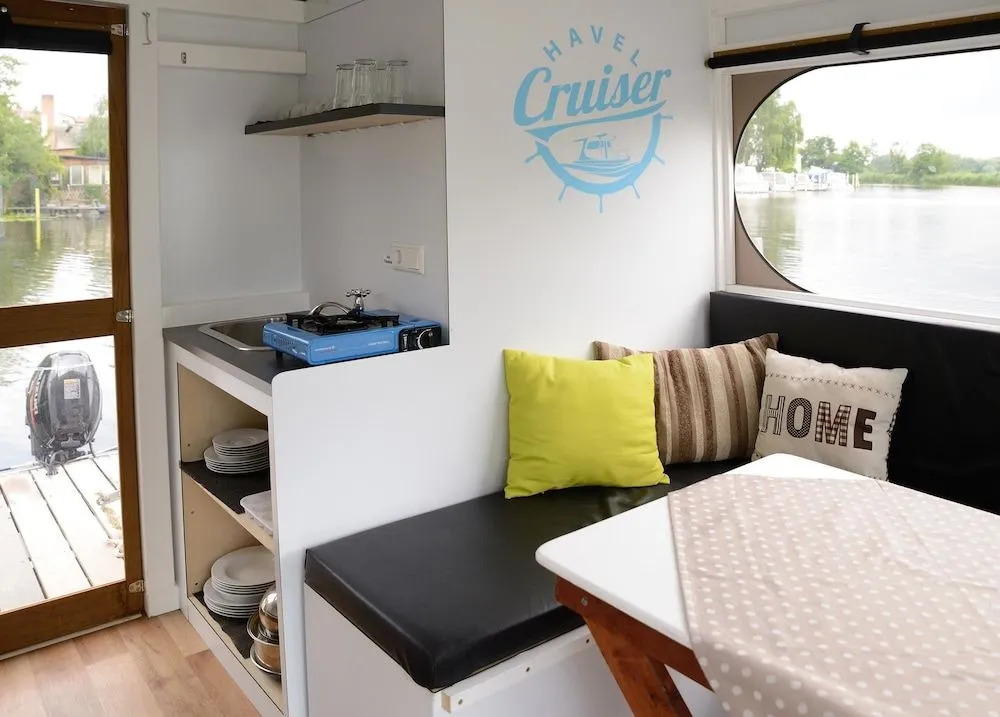 HAVEL-Cruiser Hausboot-Flöße mit Stil