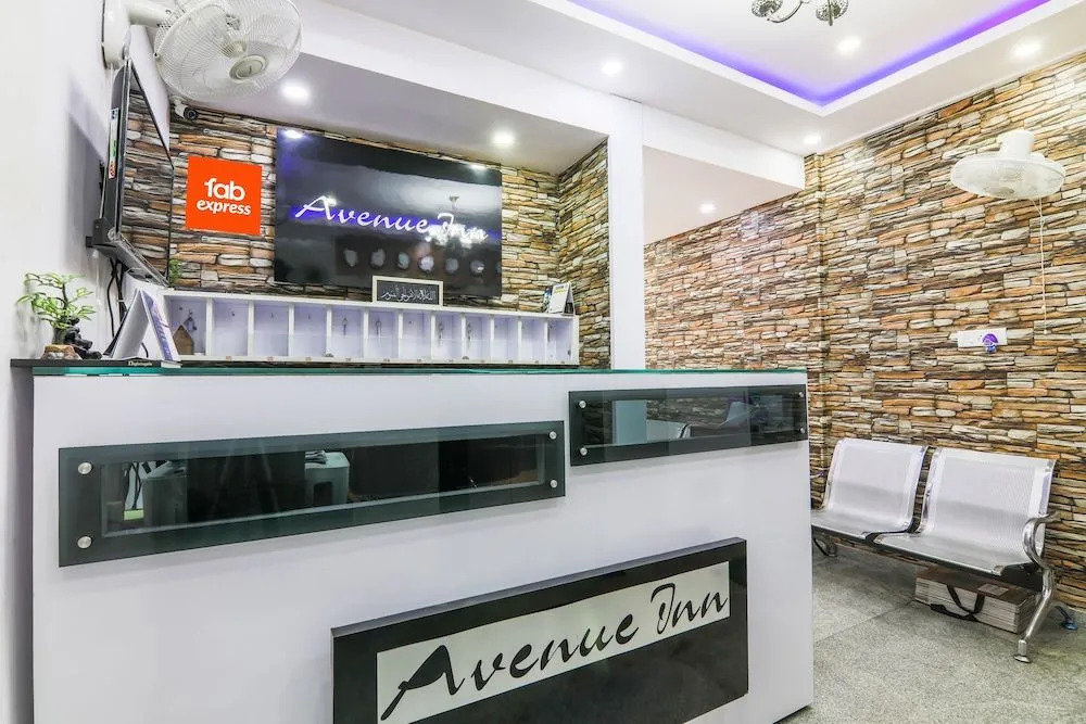 Fabhotel Avenue Inn