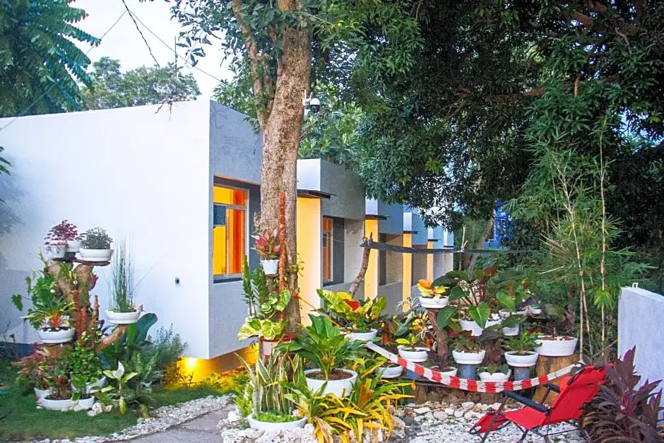 Bohol Emerelles Tourist Inn