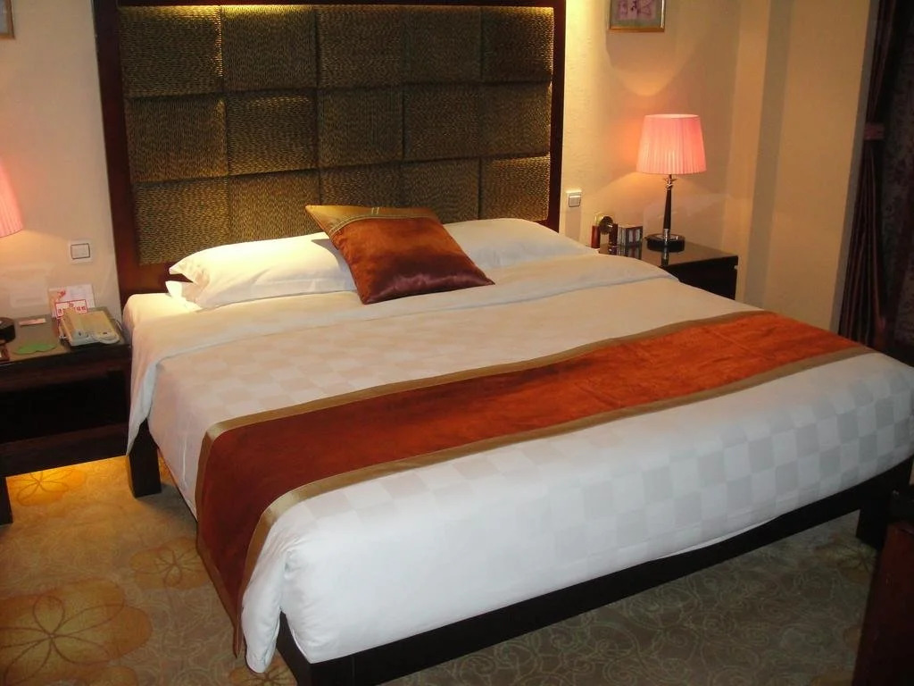 Sanlongzhongtian Hotel