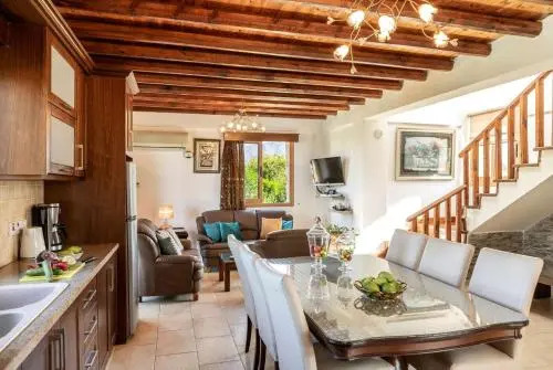 Villa Antonis