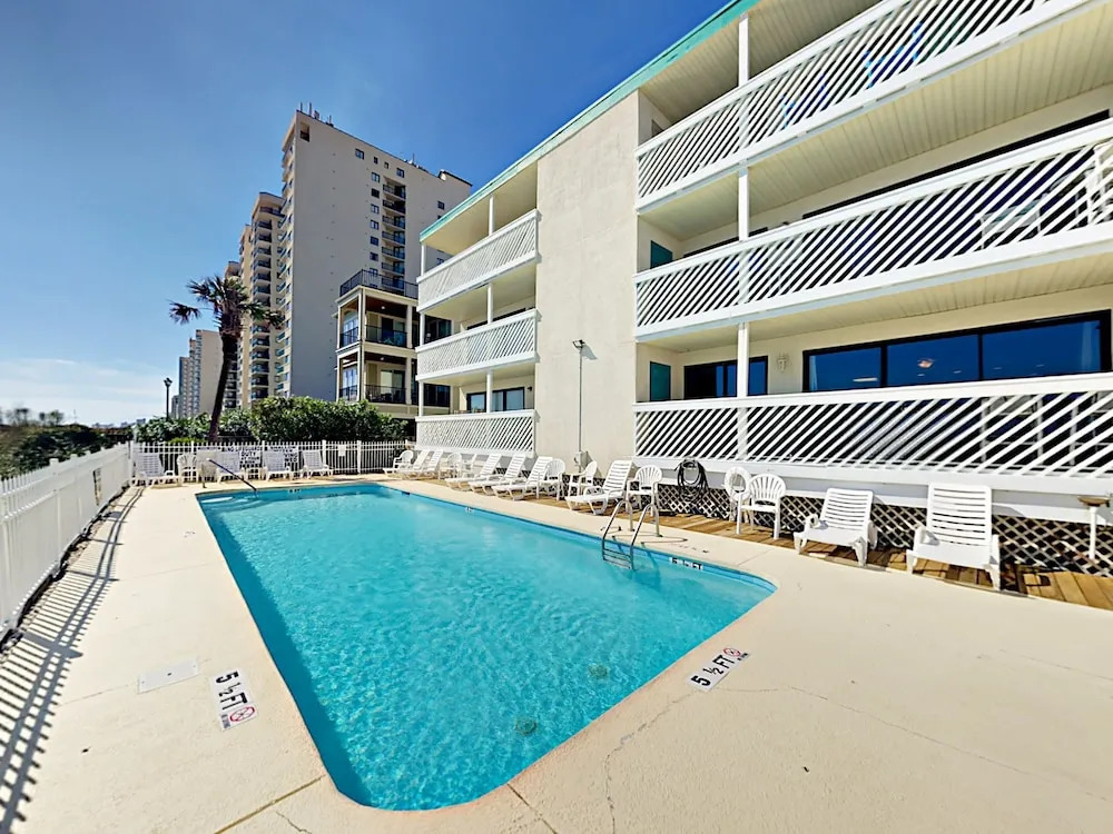 105 South Ocean Boulevard Condo 3 Bedrooms 2 Bathrooms Condo