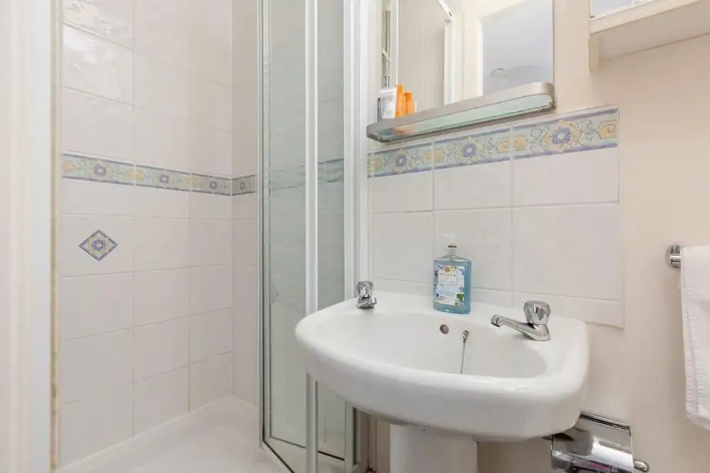 Polwarth Gardens Edinburgh Apartment