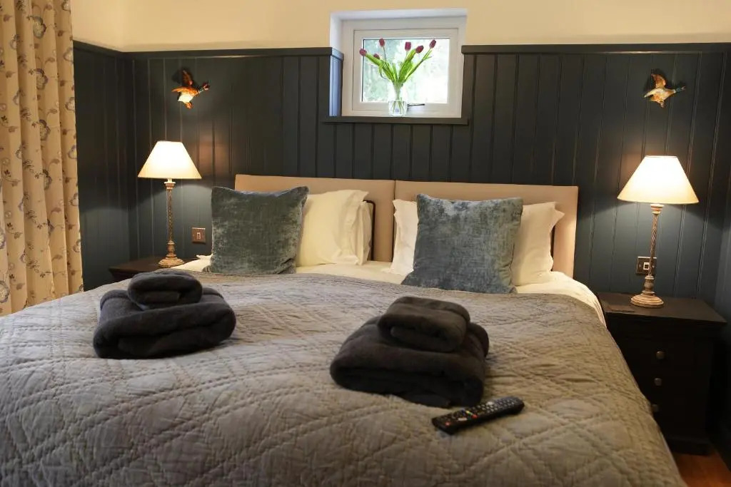 Cwmbach Lodge luxury B&B