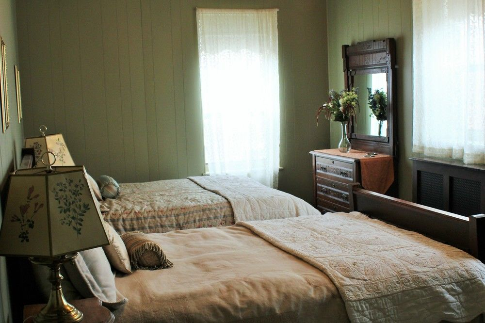 Summerhill Bed and Breakfast - Tea Room