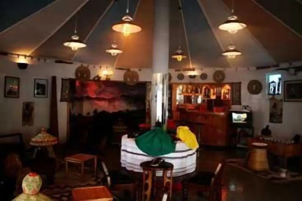 Ararat Hotel
