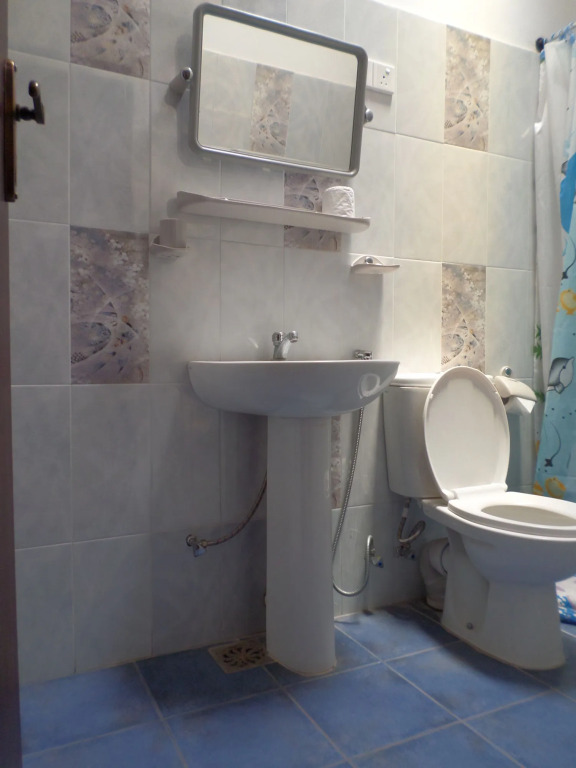 Leos Home Stay