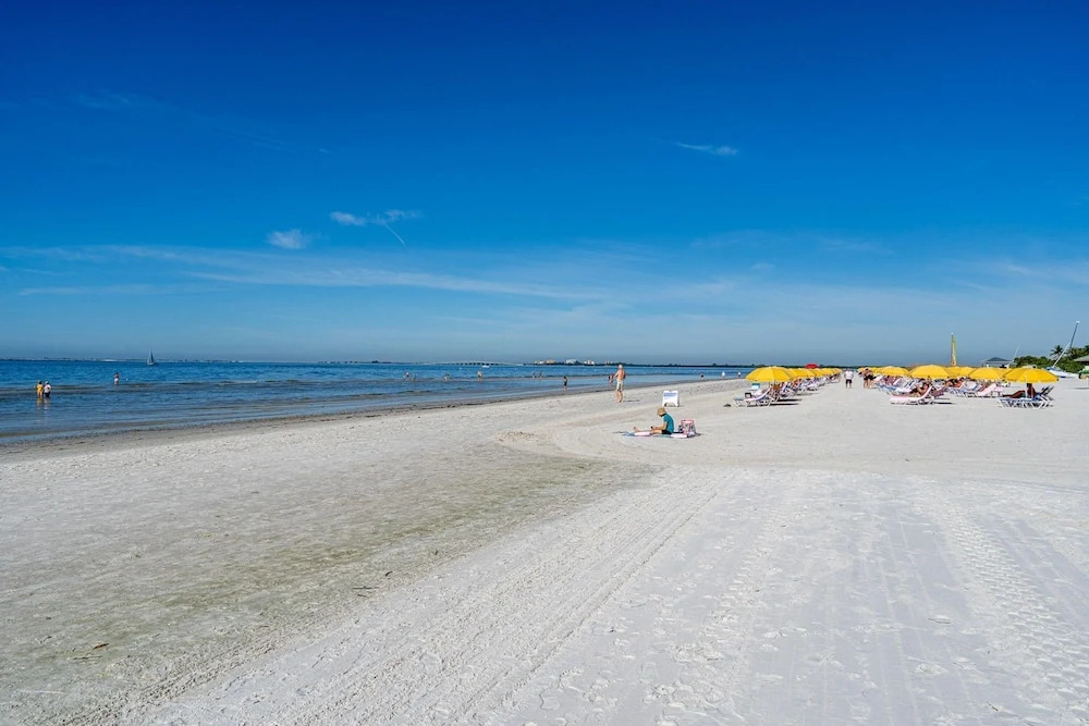 Beach Villas # 305-250 Estero Blvd by Coastal Vacation Properties