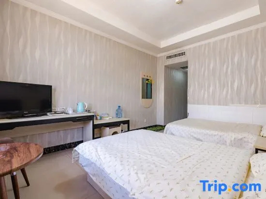 Yongguang Hotel (Zhoukou Passenger Transport Terminal Branch)