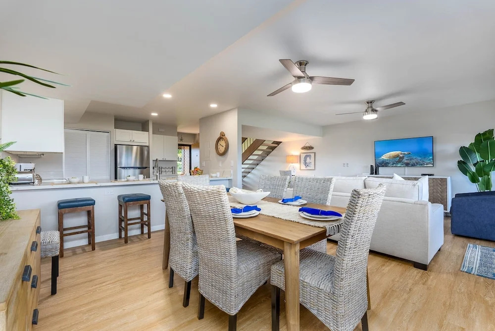 Kaanapali Plantation 3 bedroom 2.5 baths OceanView 3 Condo by RedAwning