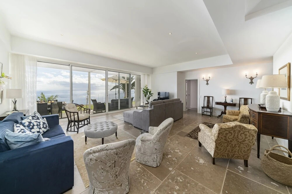 Vila da Falésia-With Pool and views