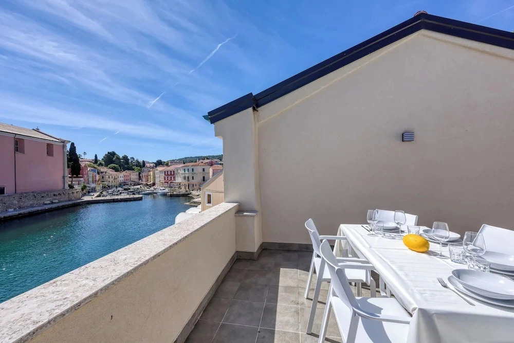 The View Apartment Veli Losinj