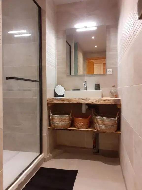 Appartement chaleureux avec wifi de 10 personnes à Val-Cenis