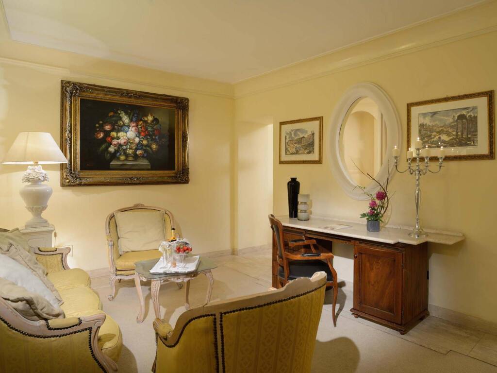 Colonna Palace Hotel
