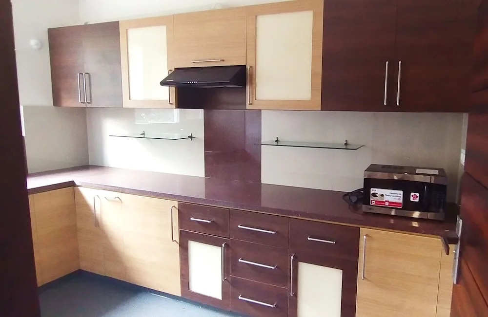 Sai Maa Hotel & Residency
