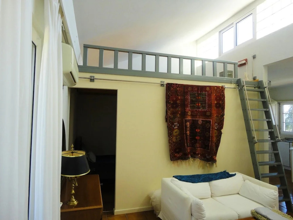 House With one Bedroom in Anavissos, With Enclosed Garden and Wifi