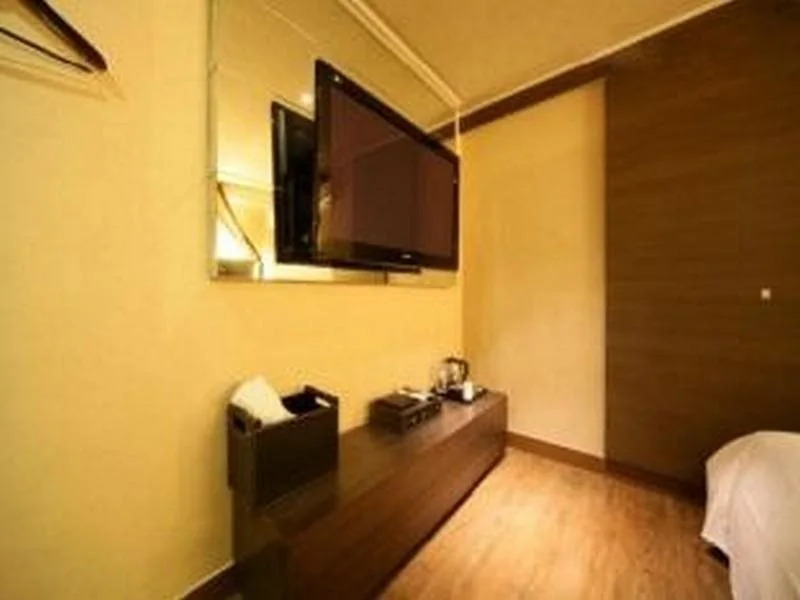 IMT 2 Hotel Wolgot