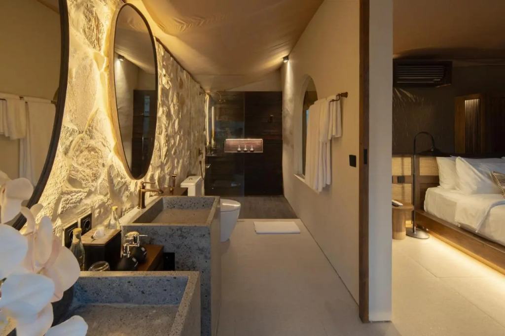 Ubud Mas Glamping Luxury Tent