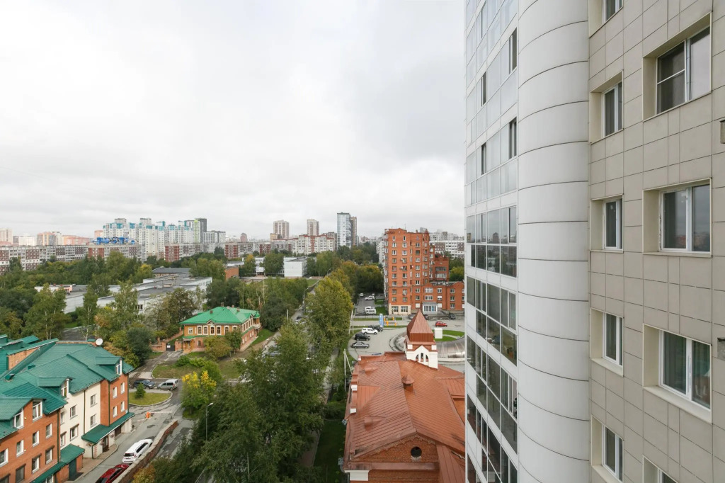 Гербера Апартмент на улице Салтыкова-Щедрина