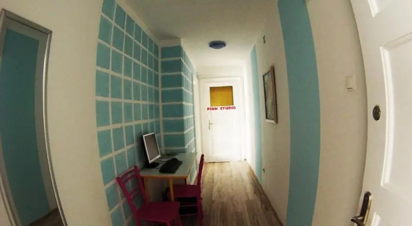 CroParadise Central Suites