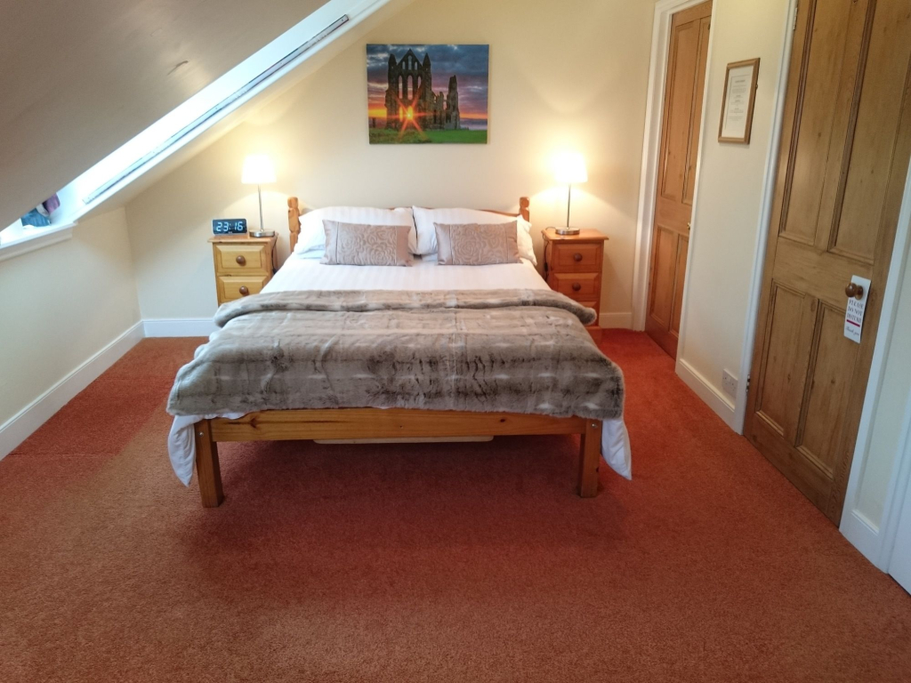 The Lansbury - Whitby
