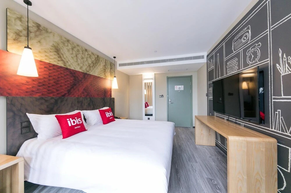 Ibis Shanghai Hongqiao Transportation Hub Qibao Hotel