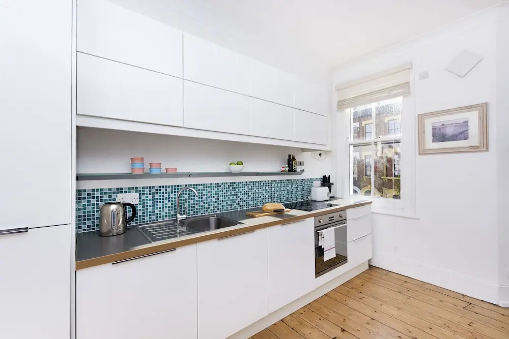 Stunning 2BR Victorian Flat In Vauxhall