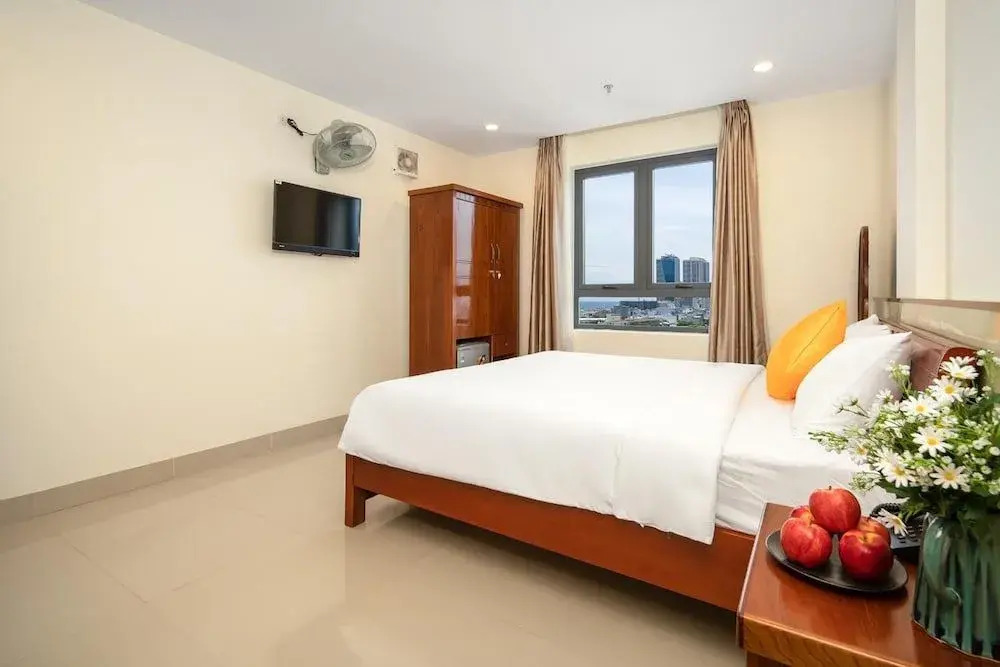 Lotus Rock 05 Hotel
