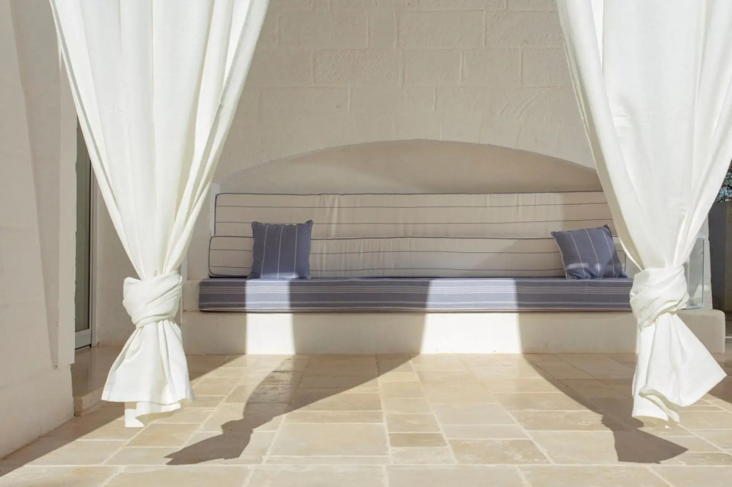 Elegant and refined villa with pool immersed into the mediterannean bush-DIMORA DALUMA