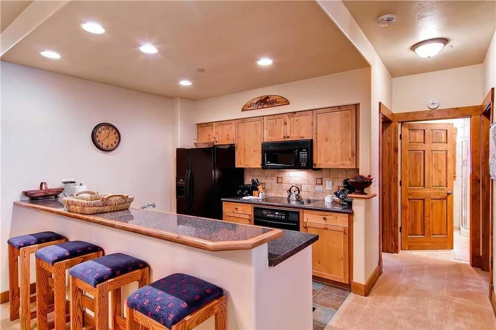2103 Timberline Lodge, Trappeur's Crossing Apartment 2