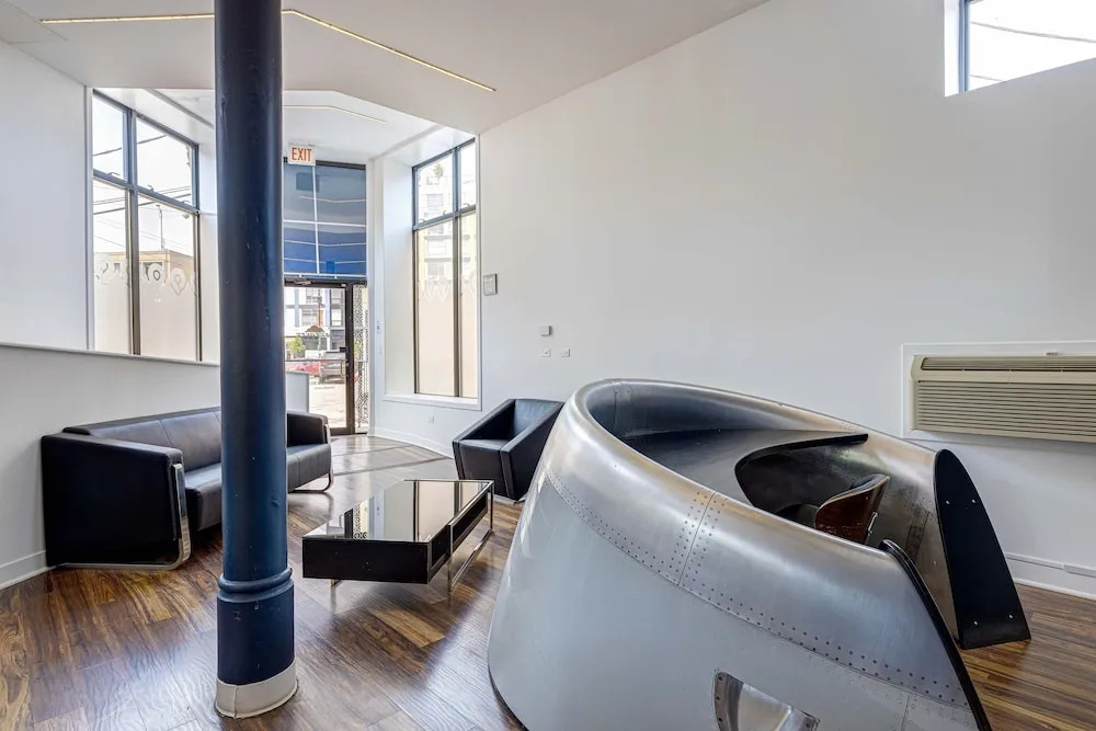 Cabin 105 by 747 Lofts