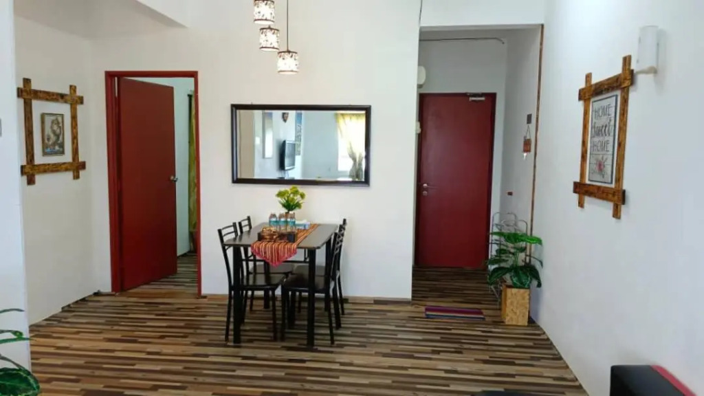 Homestay Camelia Kuala Terengganu ROSE HOUSE - View Drawbridge & KTCC Mall