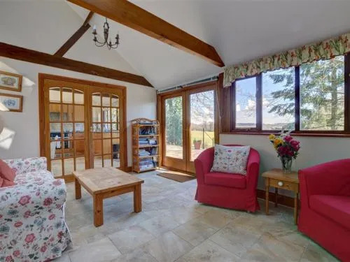 Valley View Barn