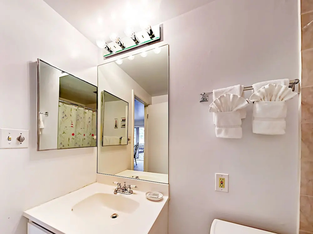 434 Gore Creek Dr Condo Unit G1 2 Bedrooms 2 Bathrooms Condo